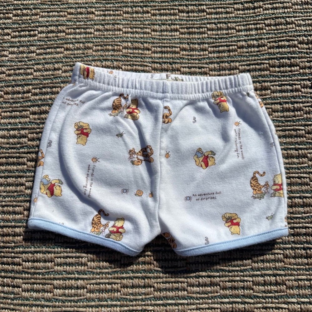 Disney Sincerely Pooh Winnie the Pooh Tigger Baby Shorts White Blue 3-6 Months‎